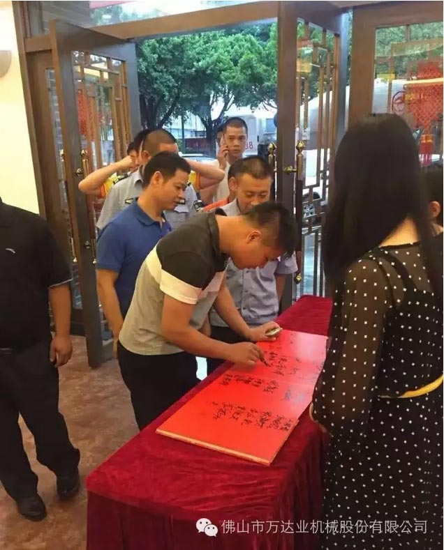 风雨同舟十四载，榴莲AV舒服黄浏览十四周年庆